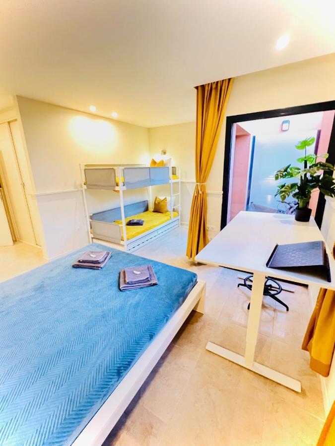 Sunny Castillo Apartment 科斯塔德安提瓜 外观 照片